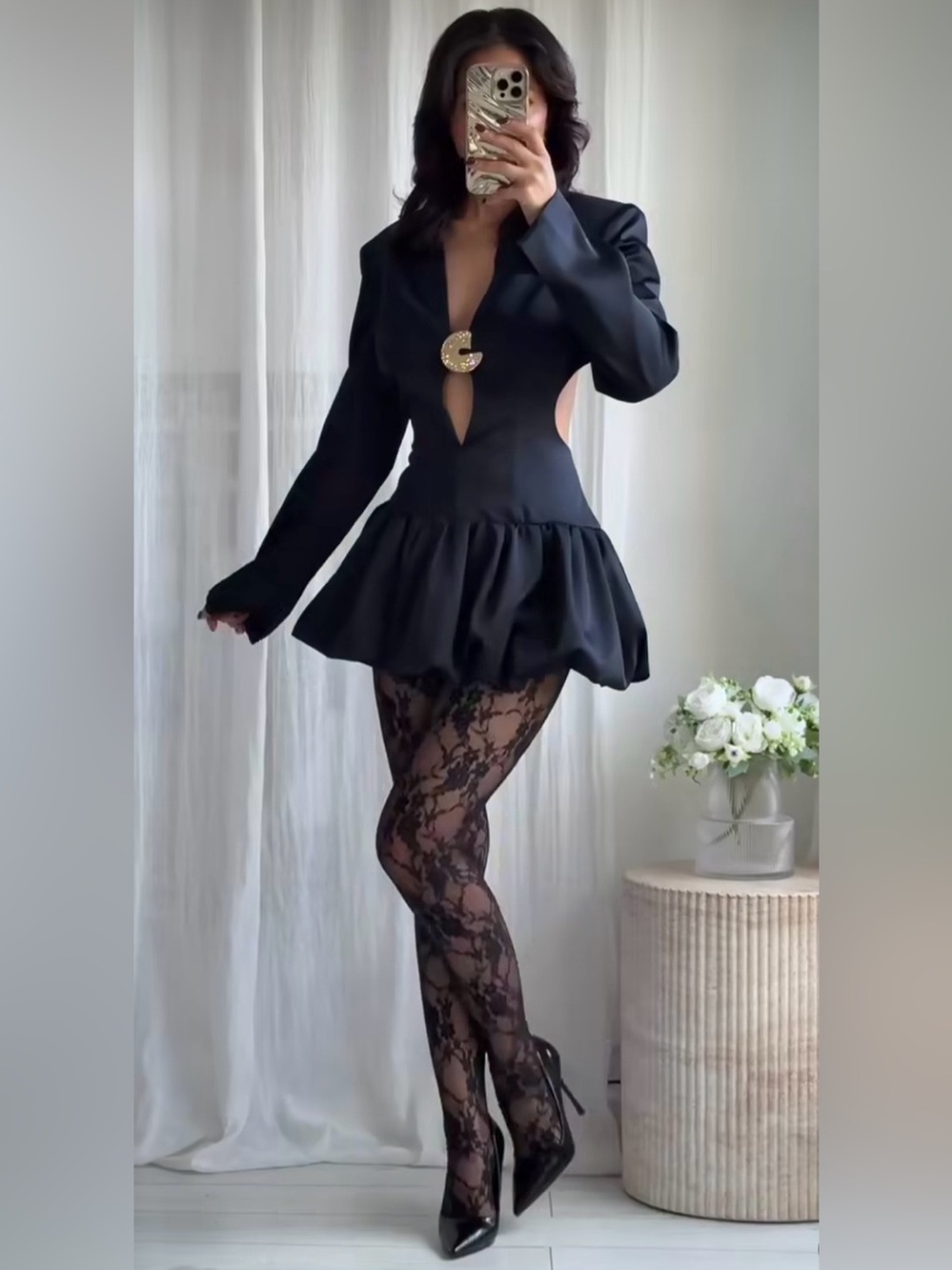 TREND NEW ! ZARA SATIN PUFFBALL DRESS
🚨FIRM PRICE NO DISCOUNT ON THIS DRESS - Picture 5 of 17